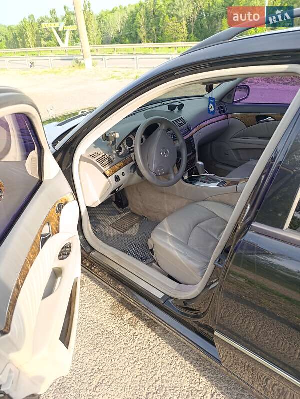 Универсал Mercedes-Benz E-Class 2005 в Харькове