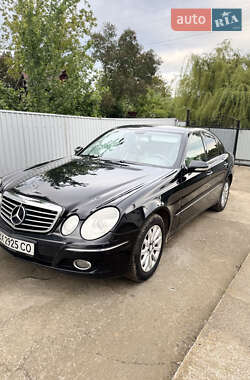 Седан Mercedes-Benz E-Class 2007 в Староконстантинове