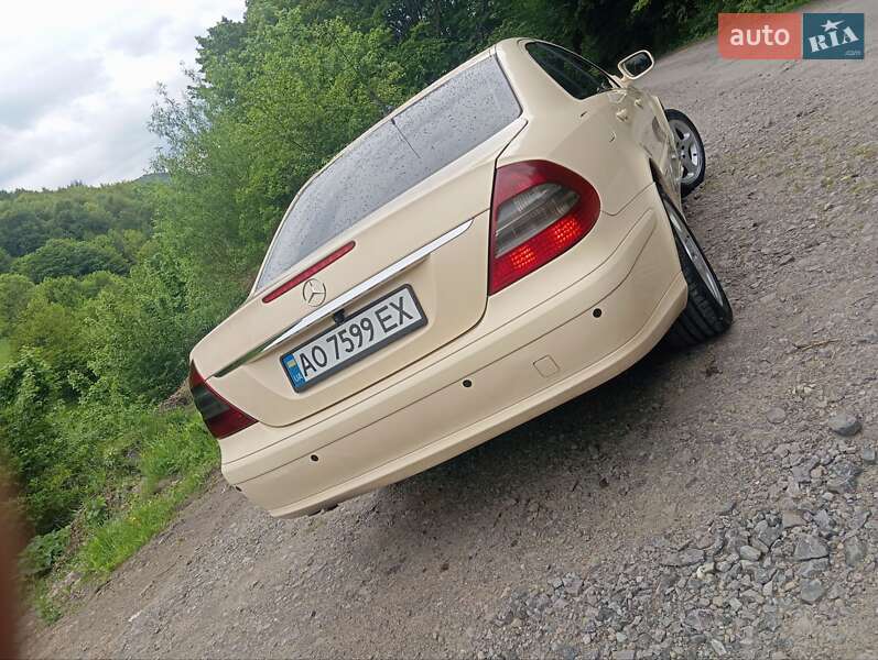 Универсал Mercedes-Benz E-Class 2008 в Ужгороде
