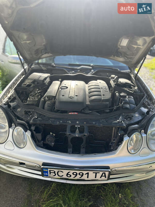 Універсал Mercedes-Benz E-Class 2004 в Львові