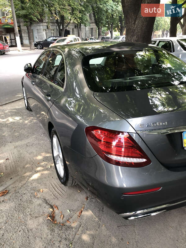 Седан Mercedes-Benz E-Class 2017 в Одессе