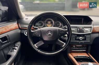 Седан Mercedes-Benz E-Class 2012 в 
