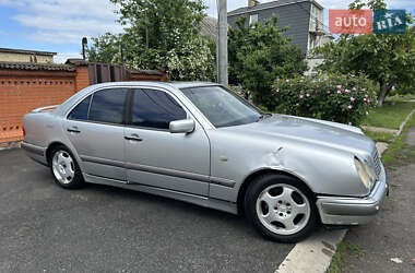 Седан Mercedes-Benz E-Class 1999 в 