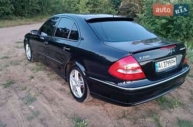 Седан Mercedes-Benz E-Class 2002 в 