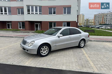 Седан Mercedes-Benz E-Class 2003 в Виннице