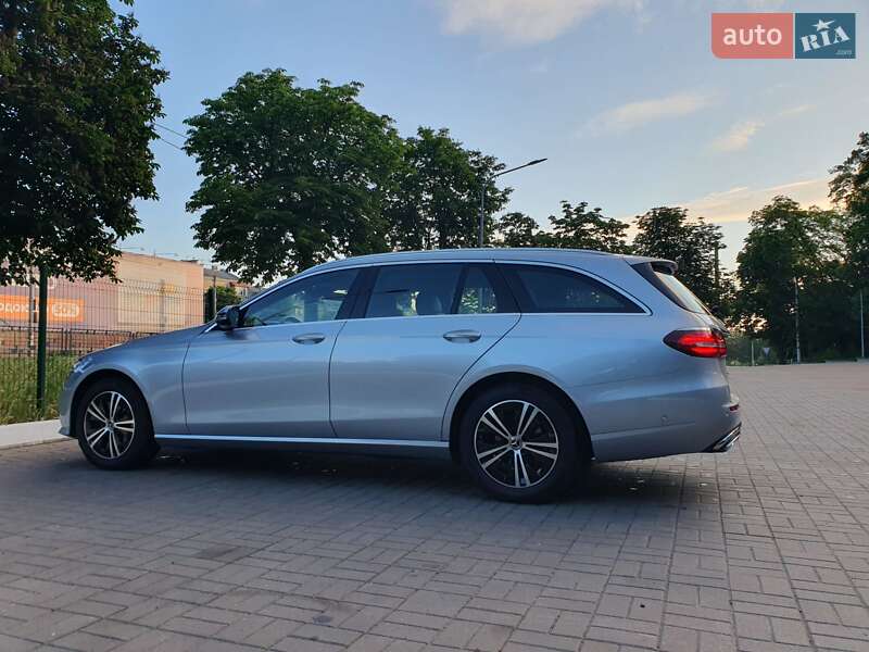 Универсал Mercedes-Benz E-Class 2021 в Киеве