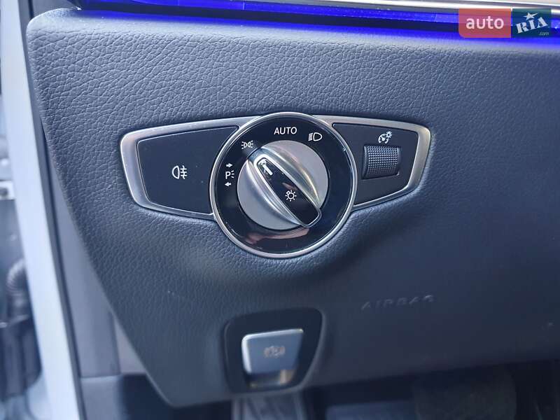 Универсал Mercedes-Benz E-Class 2021 в Киеве