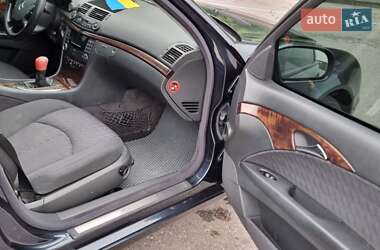 Универсал Mercedes-Benz E-Class 2004 в 