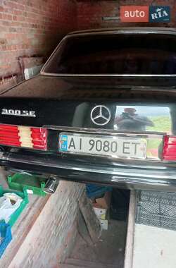 Седан Mercedes-Benz E-Class 1982 в 