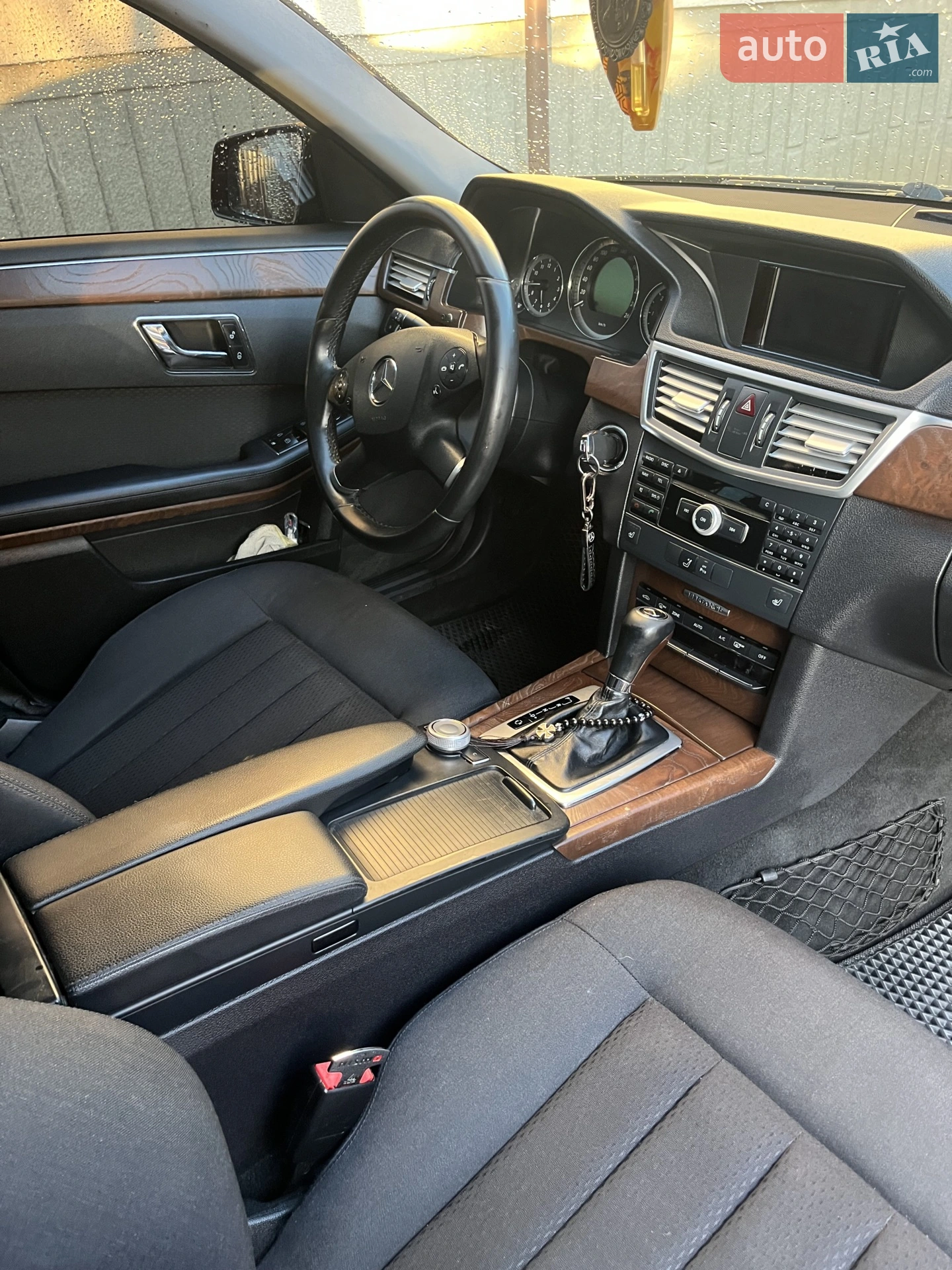 2011 Mercedes-Benz E-klasse - мініатюра 8