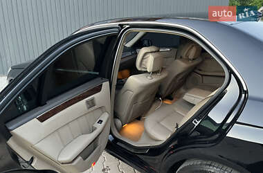 Седан Mercedes-Benz E-Class 2011 в 
