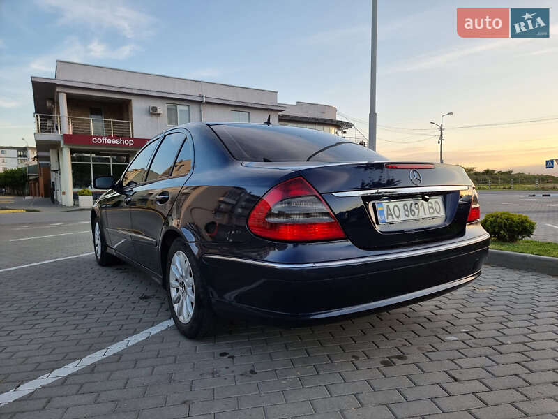 Седан Mercedes-Benz E-Class 2007 в Ужгороде