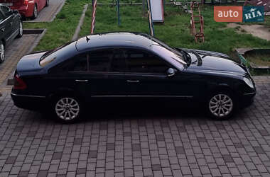 Седан Mercedes-Benz E-Class 2007 в 