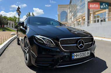 Купе Mercedes-Benz E-Class 2018 в 