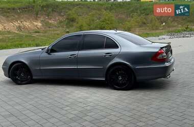 Седан Mercedes-Benz E-Class 2008 в 