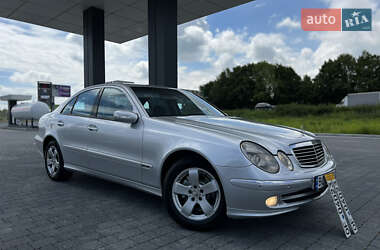 Седан Mercedes-Benz E-Class 2003 в Львове