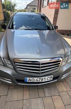 Универсал Mercedes-Benz E-Class 2012 в 