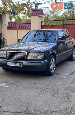 Седан Mercedes-Benz E-Class 1994 в Николаеве