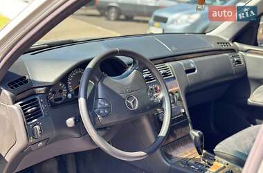Седан Mercedes-Benz E-Class 2002 в 