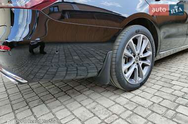 Седан Mercedes-Benz E-Class 2022 в 