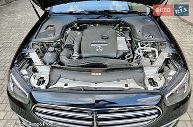 Седан Mercedes-Benz E-Class 2022 в 