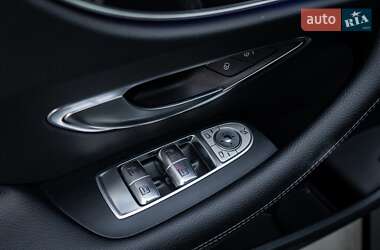 Купе Mercedes-Benz E-Class 2019 в 
