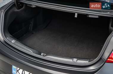 Купе Mercedes-Benz E-Class 2019 в 