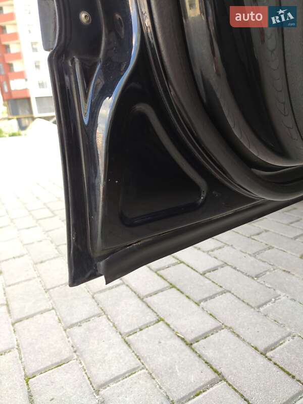 Седан Mercedes-Benz E-Class 2003 в Тернополе фото 42 Седан Mercedes-Benz E-Class 2003 в Тернополе