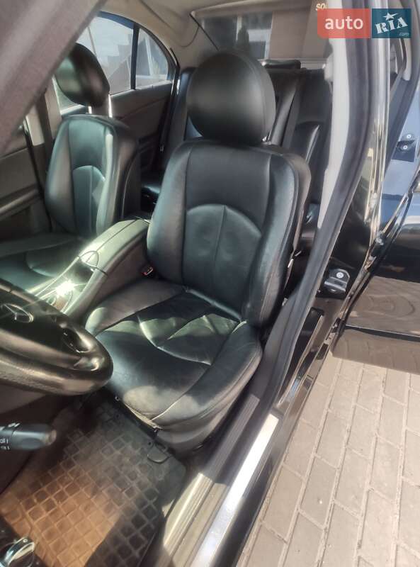 Седан Mercedes-Benz E-Class 2003 в Тернополе фото 49 Седан Mercedes-Benz E-Class 2003 в Тернополе