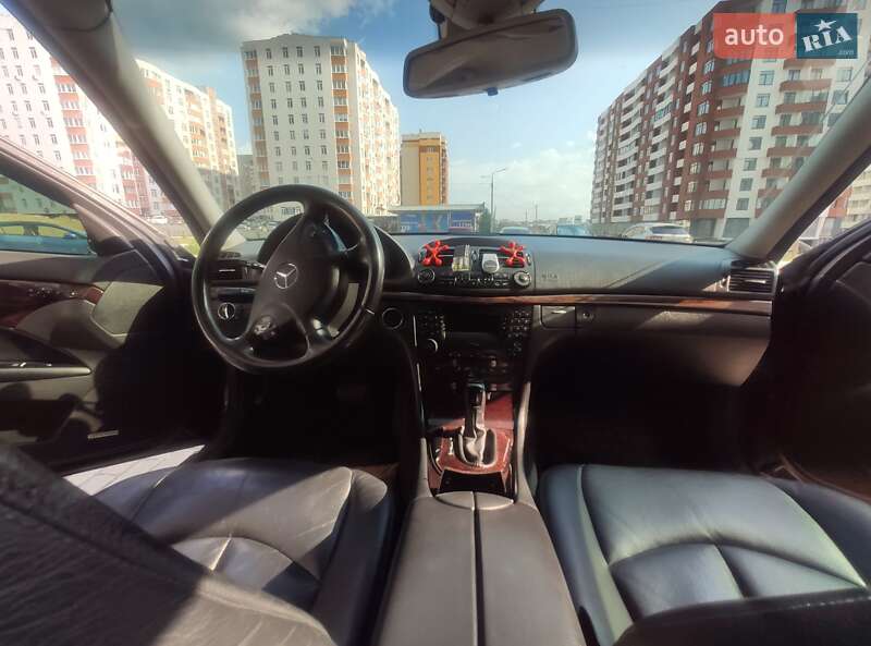 Седан Mercedes-Benz E-Class 2003 в Тернополе фото 50 Седан Mercedes-Benz E-Class 2003 в Тернополе