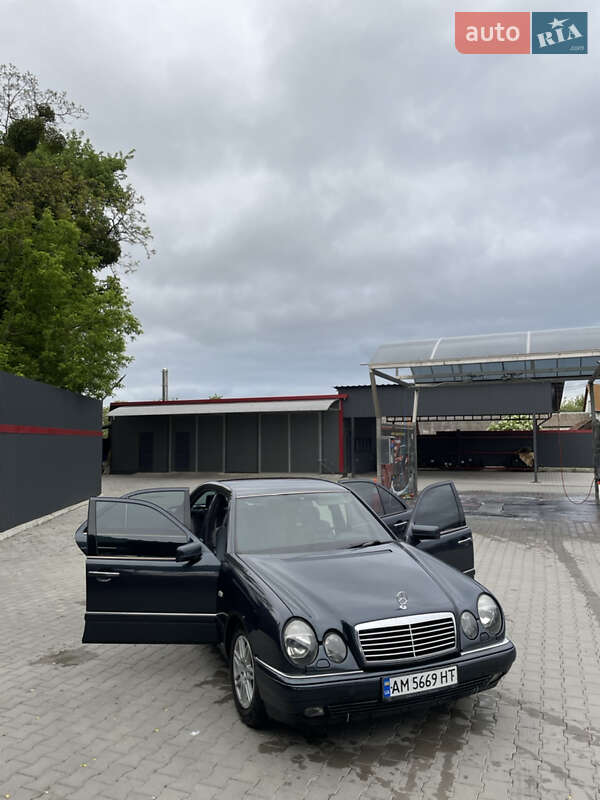 Седан Mercedes-Benz E-Class 1998 в Полонном фото 2 Седан Mercedes-Benz E-Class 1998 в Полонном