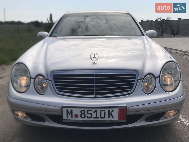 Седан Mercedes-Benz E-Class 2004 в Рівному