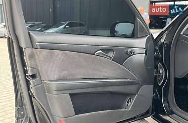 Седан Mercedes-Benz E-Class 2005 в 