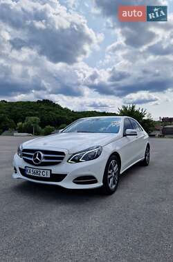Седан Mercedes-Benz E-Class 2013 в Киеве