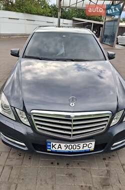 Mercedes-Benz E-Class 2011 Mercedes-Benz E-Class 2011