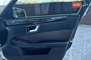 Седан Mercedes-Benz E-Class 2012 в 