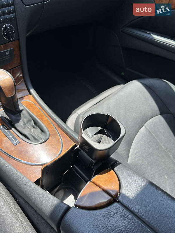 Седан Mercedes-Benz E-Class 2003 в Виннице