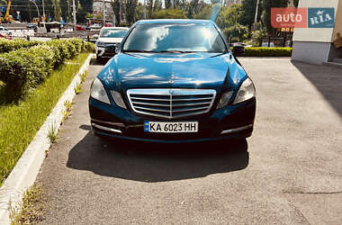 Mercedes-Benz E-Class 2011 Mercedes-Benz E-Class 2011