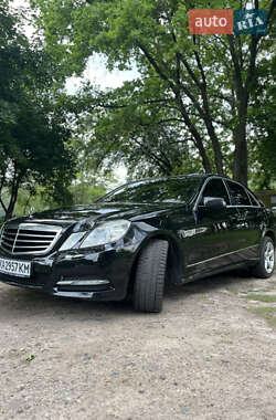 Mercedes-Benz E-Class 2010 Mercedes-Benz E-Class 2010