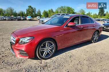 Седан Mercedes-Benz E-Class 2017 в 