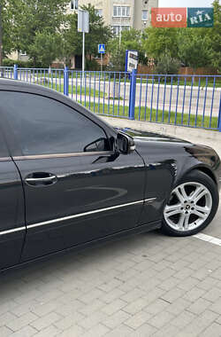 Седан Mercedes-Benz E-Class 2008 в 