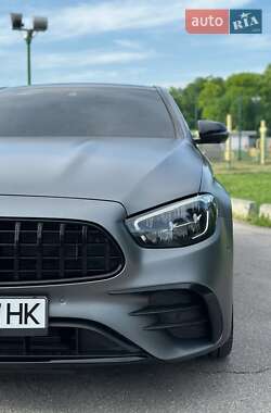 Седан Mercedes-Benz E-Class 2023 в 