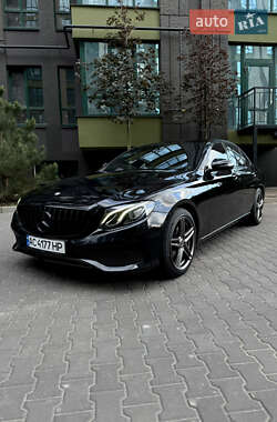 Mercedes-Benz E-Class 2017 Mercedes-Benz E-Class 2017
