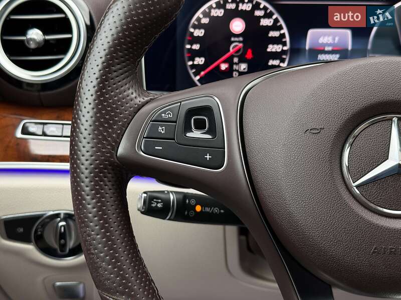 Седан Mercedes-Benz E-Class 2017 в Луцке