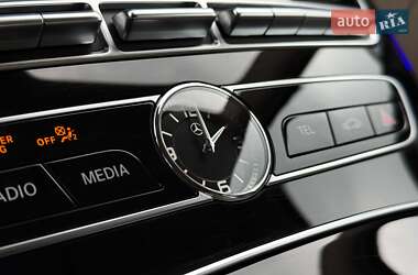 Седан Mercedes-Benz E-Class 2017 в 