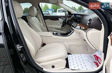 Седан Mercedes-Benz E-Class 2017 в 
