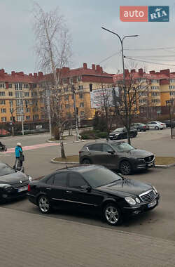 Седан Mercedes-Benz E-Class 2006 в 