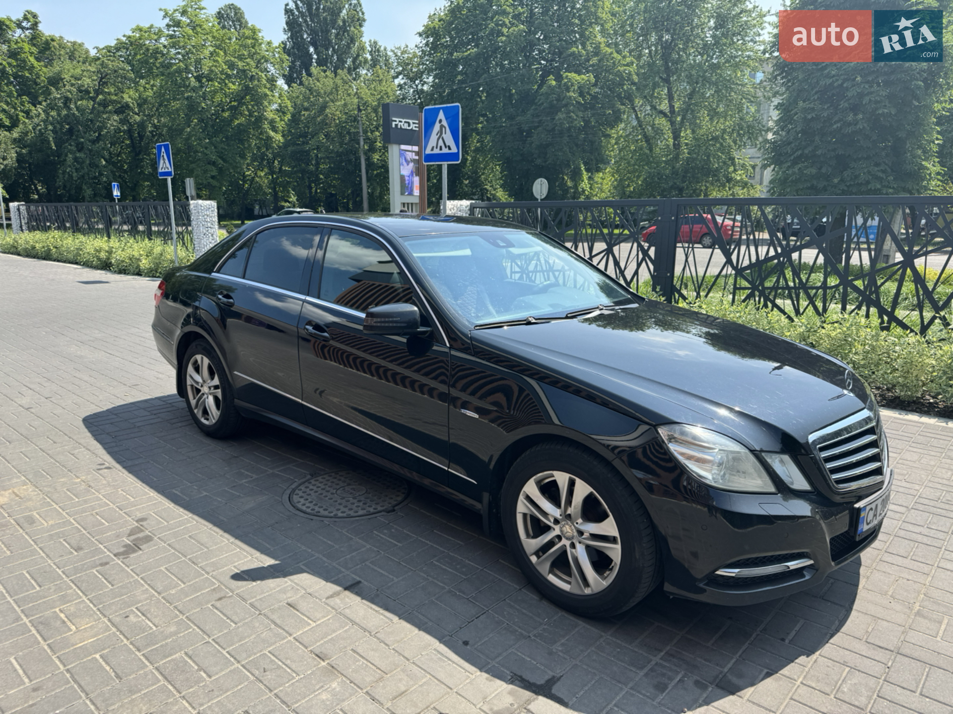 2011 Mercedes-Benz E-klasse - мініатюра 5
