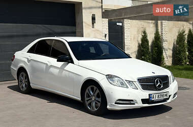 Седан Mercedes-Benz E-Class 2011 в Одесі