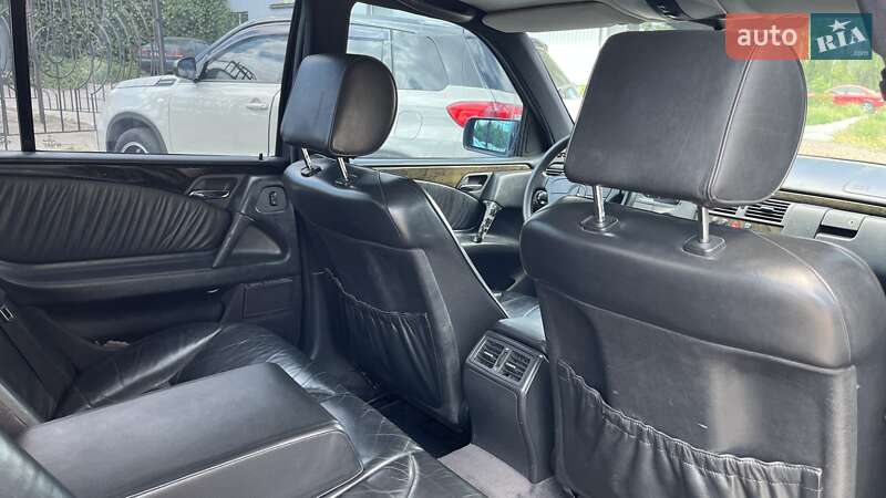 Седан Mercedes-Benz E-Class 1997 в Николаеве